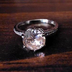 Fragrant Jewels Rose Ring